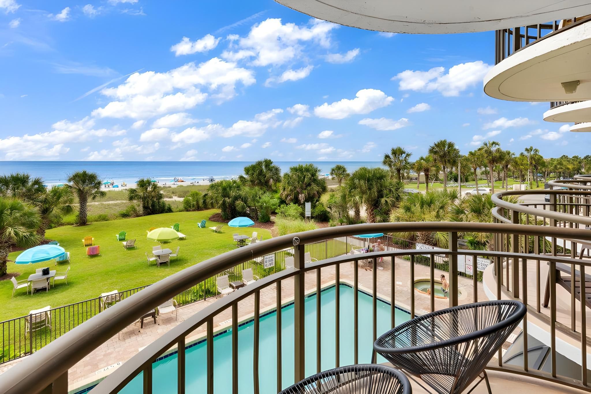 Spectacular Oceanfront Condo at Meridian Plaza