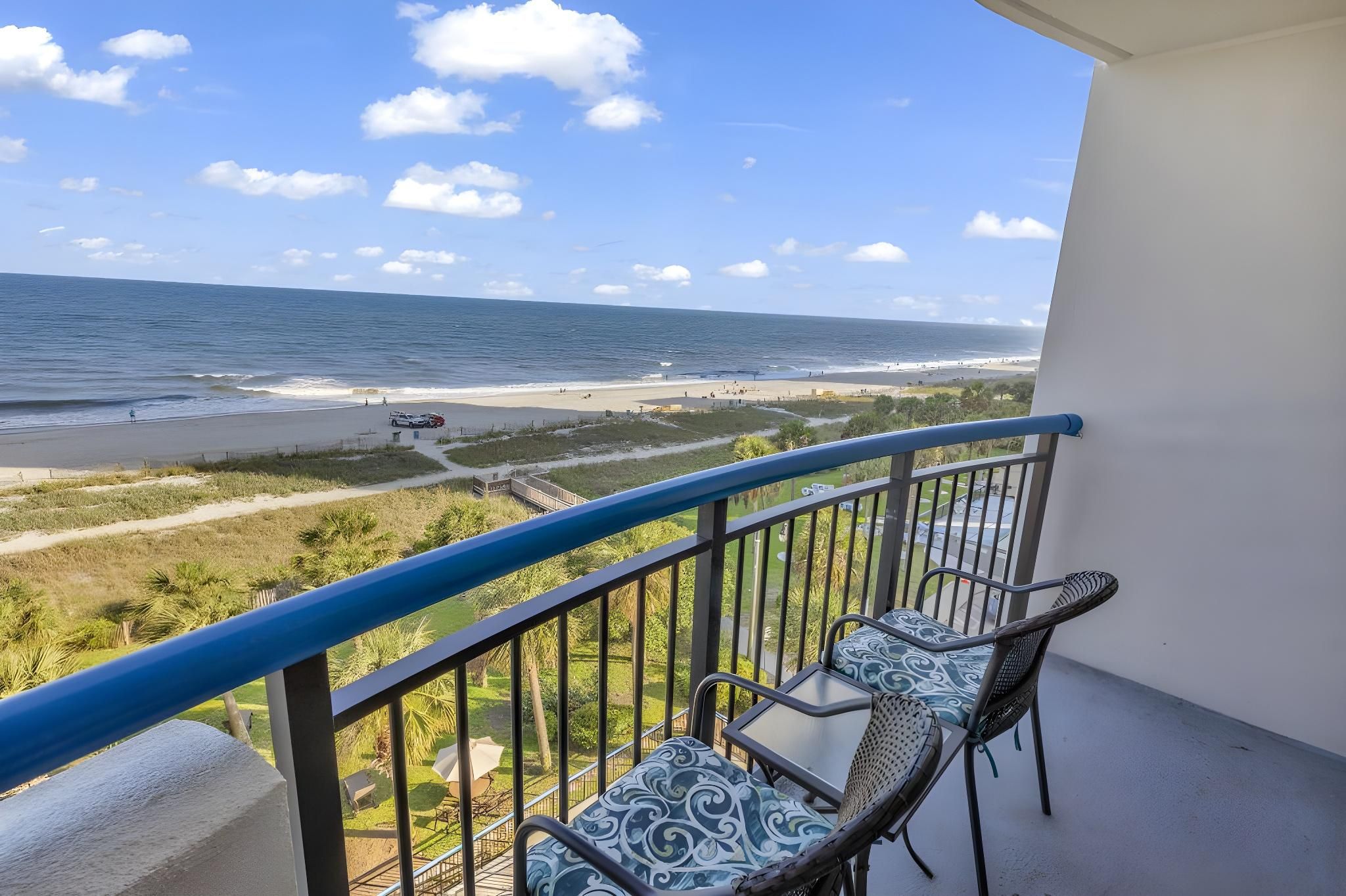 Boardwalk Resort: Deep Blue Tranquility Haven