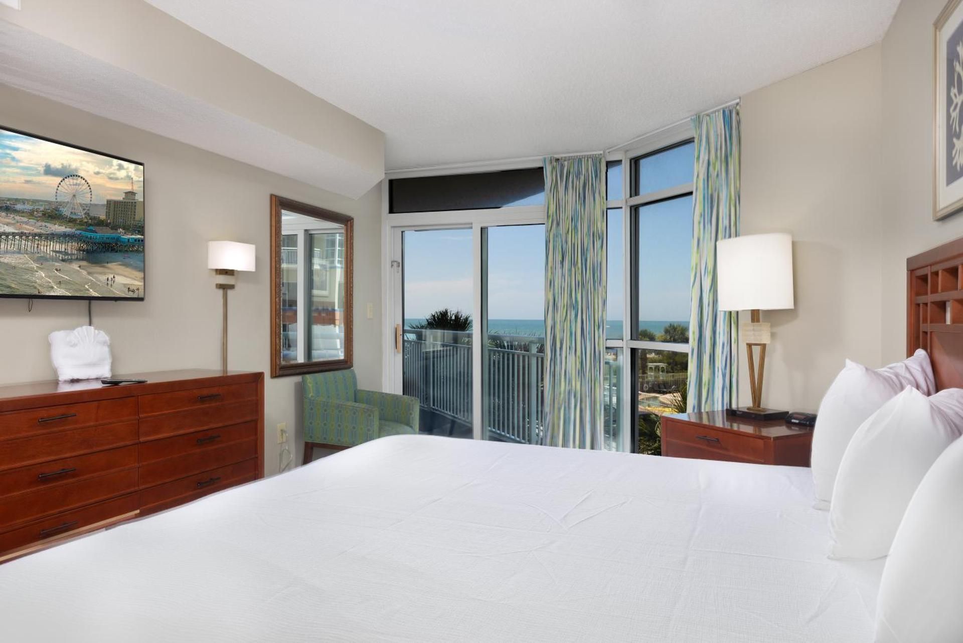 Three-Bedroom Apartment with Ocean View