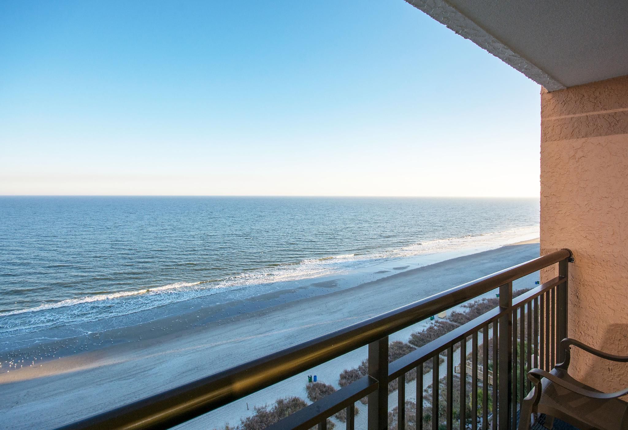 Oceanfront One Bedroom King Suite