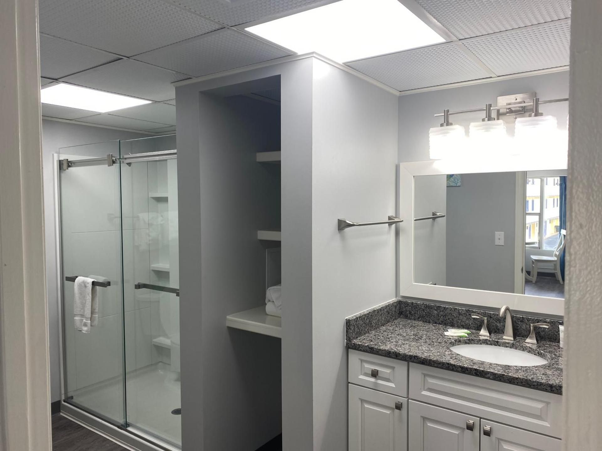 One-Bedroom Studio - Oceanview