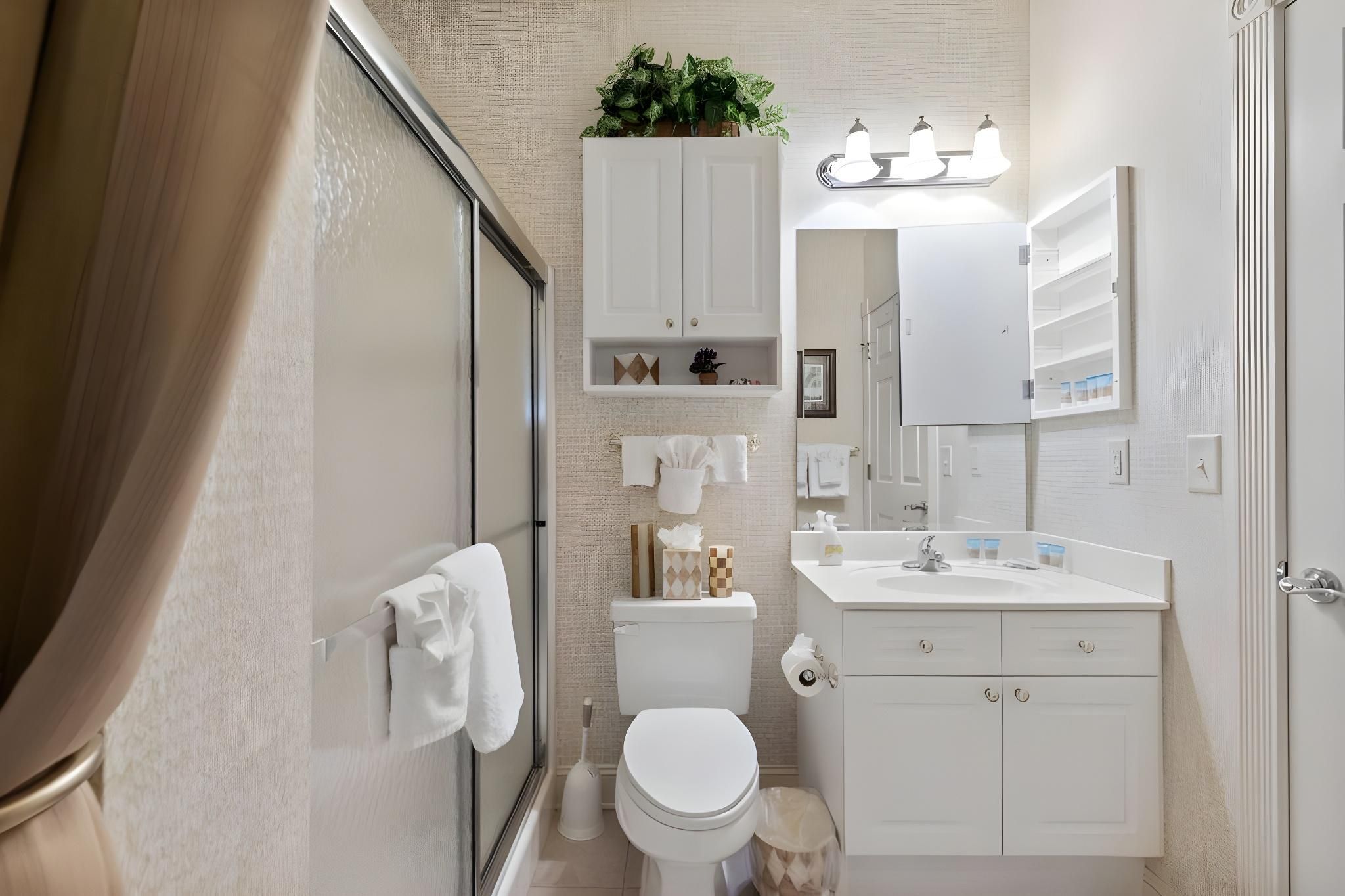 Stunning 3BR Condo Magnolia Point