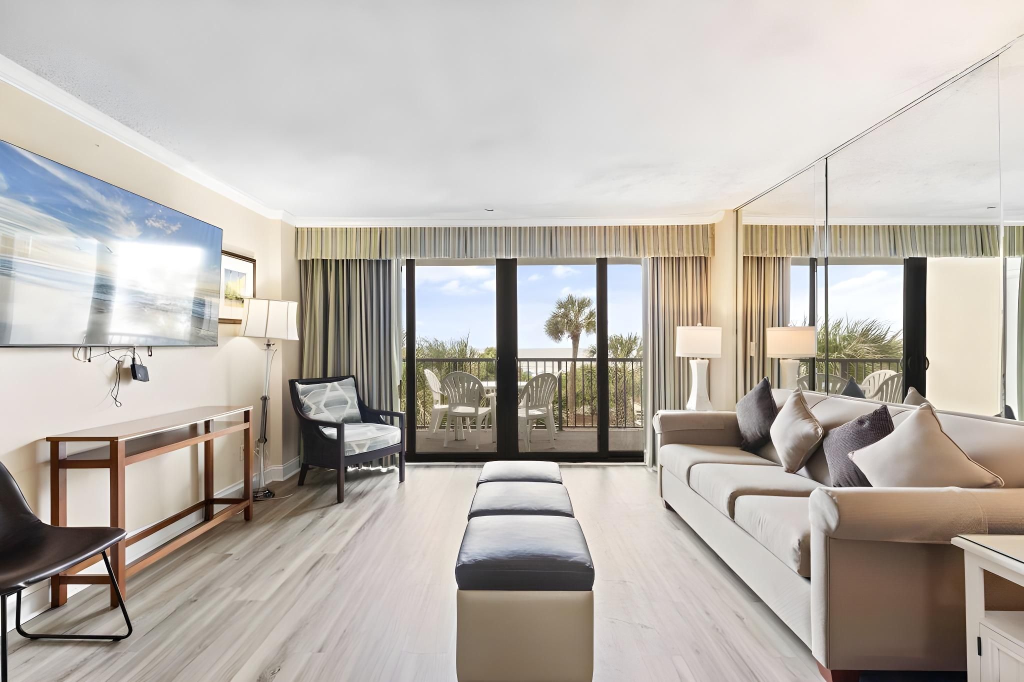 2BR Carolina Dunes Condo: Oceanfront