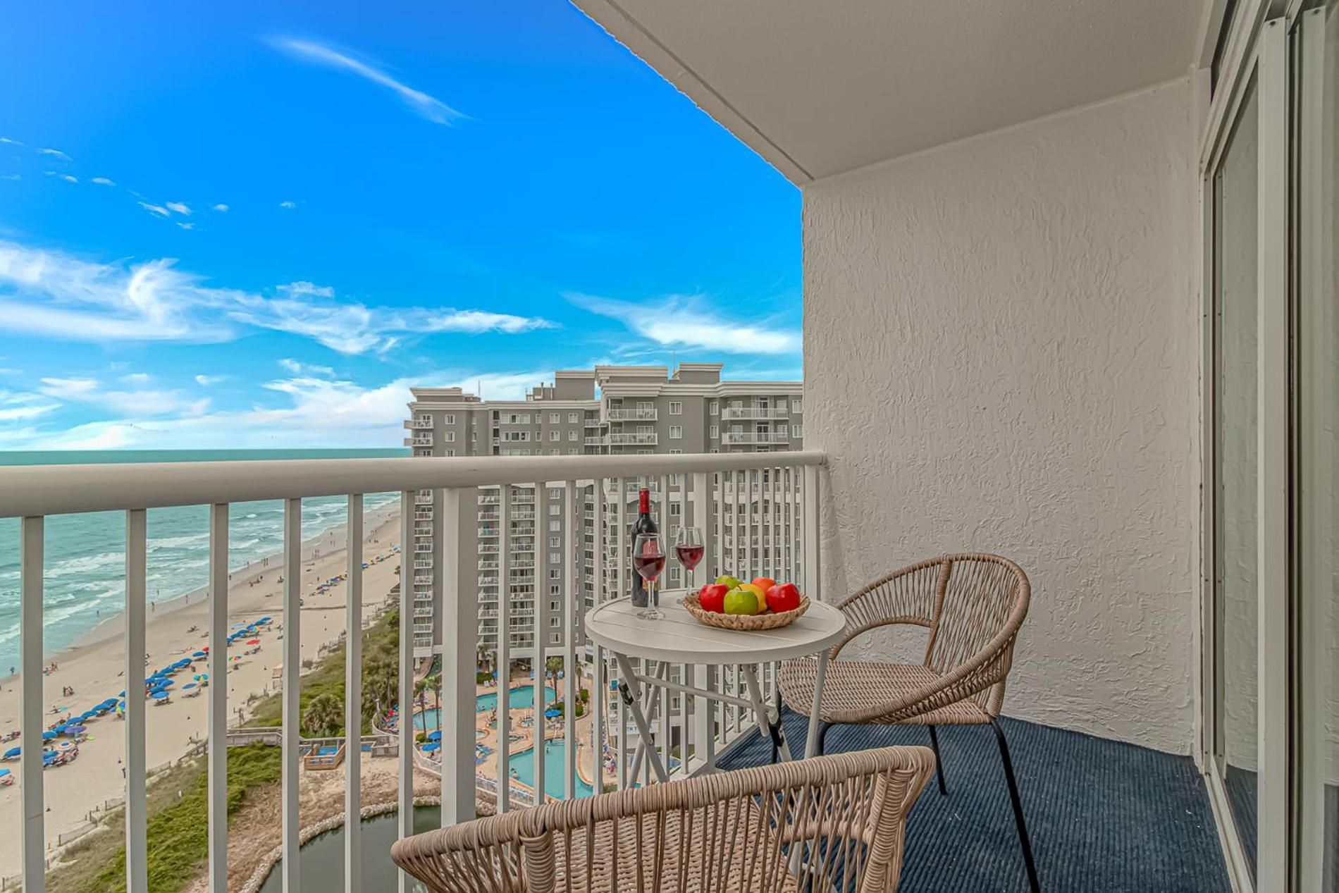 One-Bedroom Premium Apartment with Ocean View