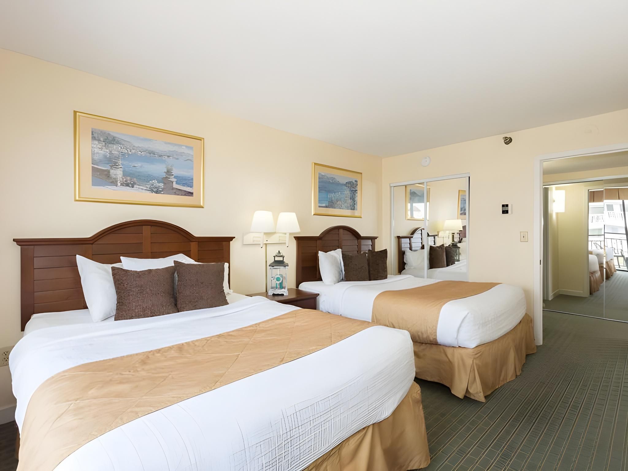 One-Bedroom Queen Suite with Ocean View