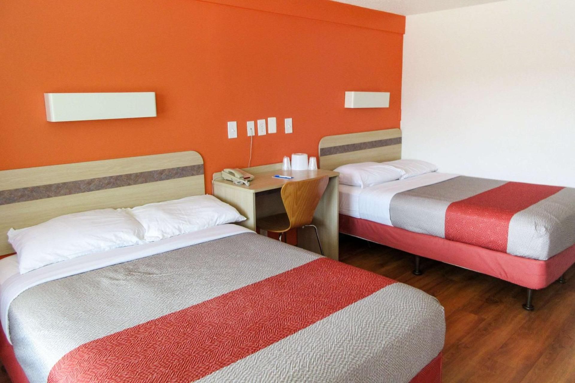 2 Queen Beds, Nonsmoking