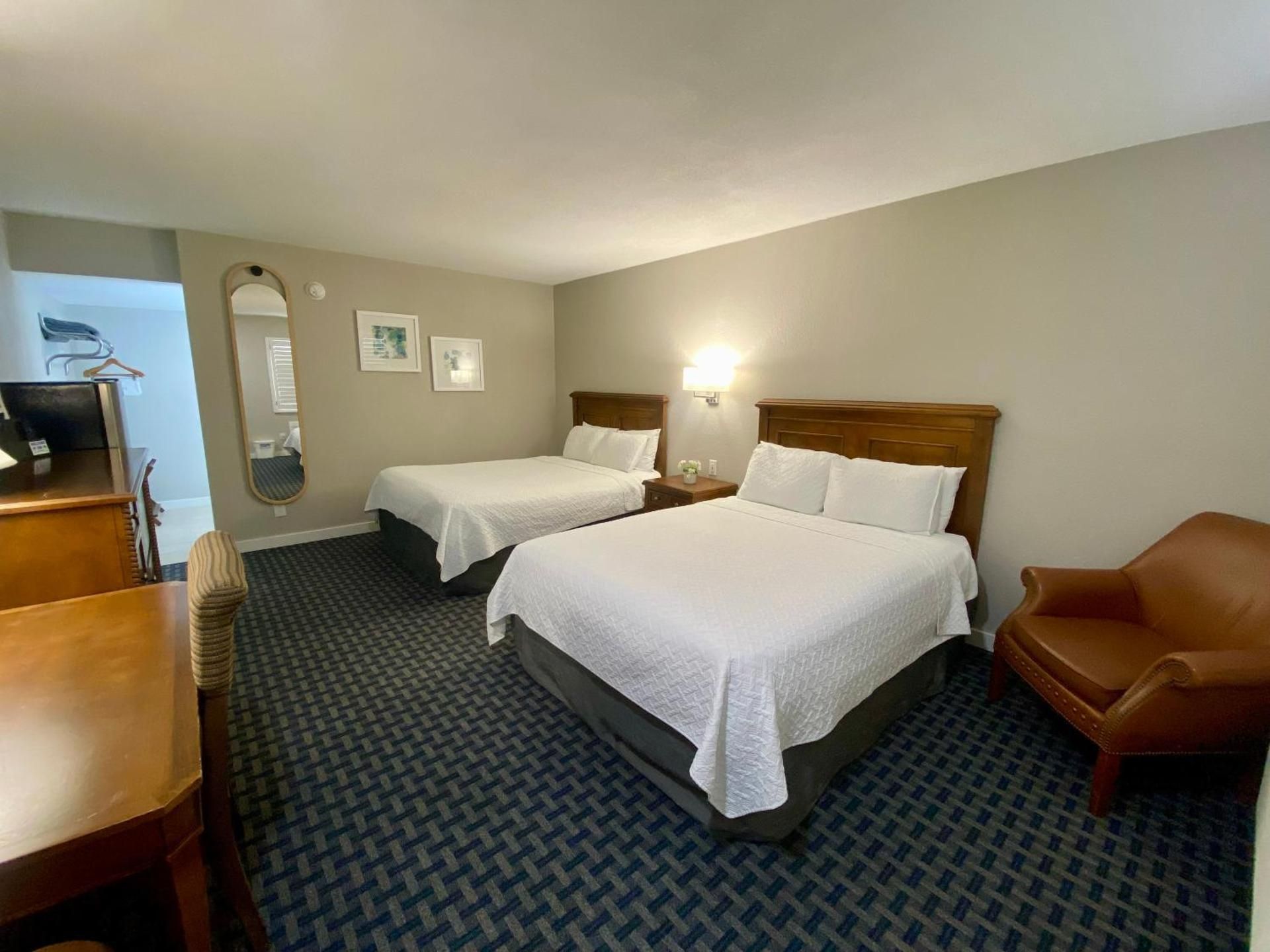 Welcome Inn Deluxe Double Room