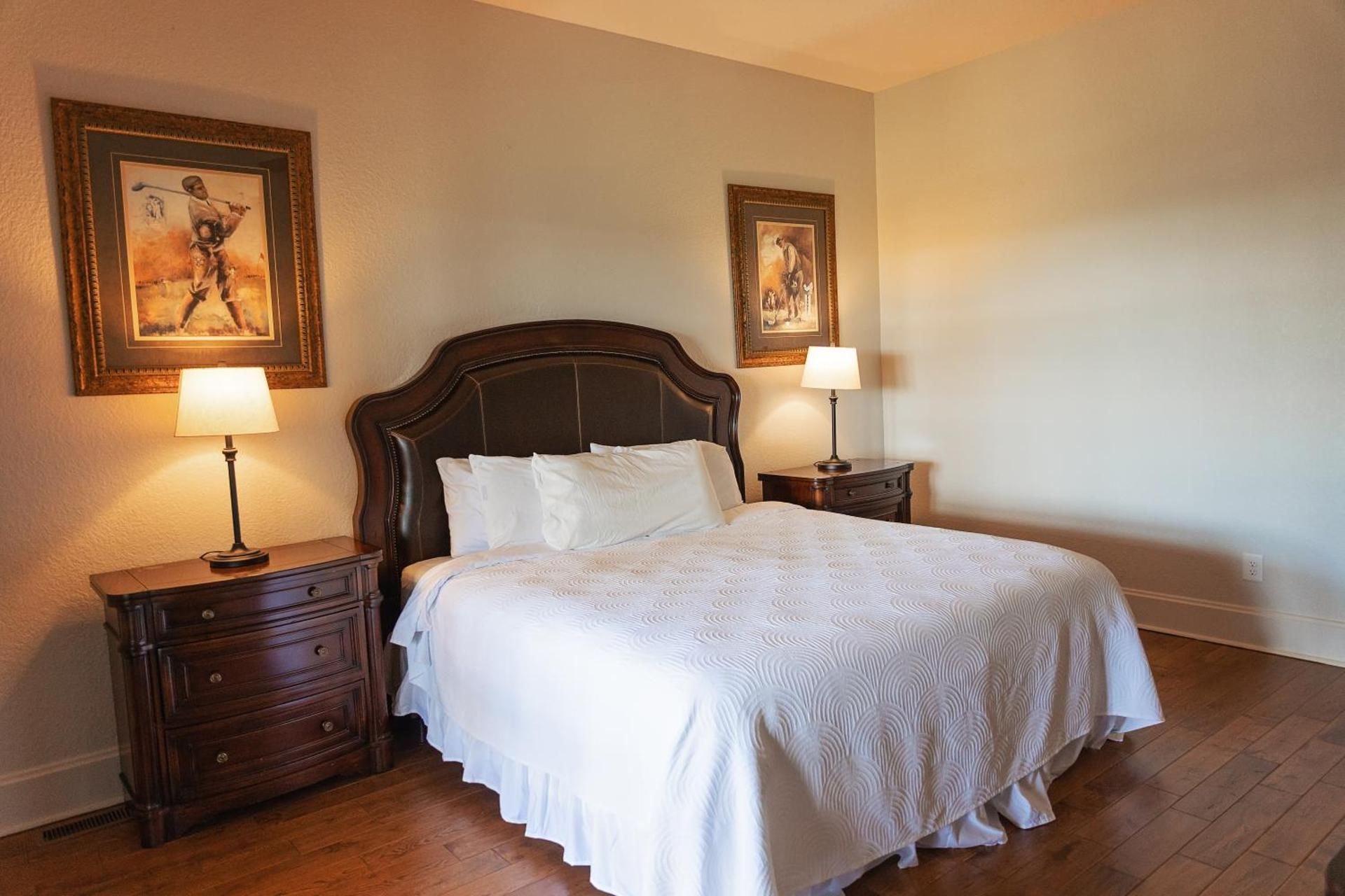 Deluxe Family Suite