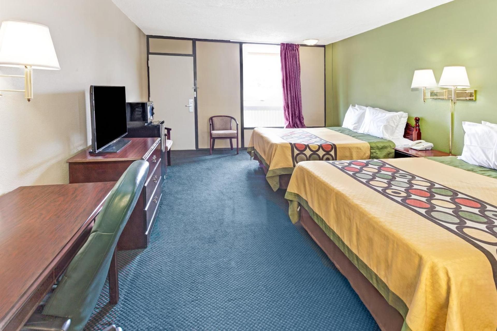 Two Queen Beds Room - Non Smoking
