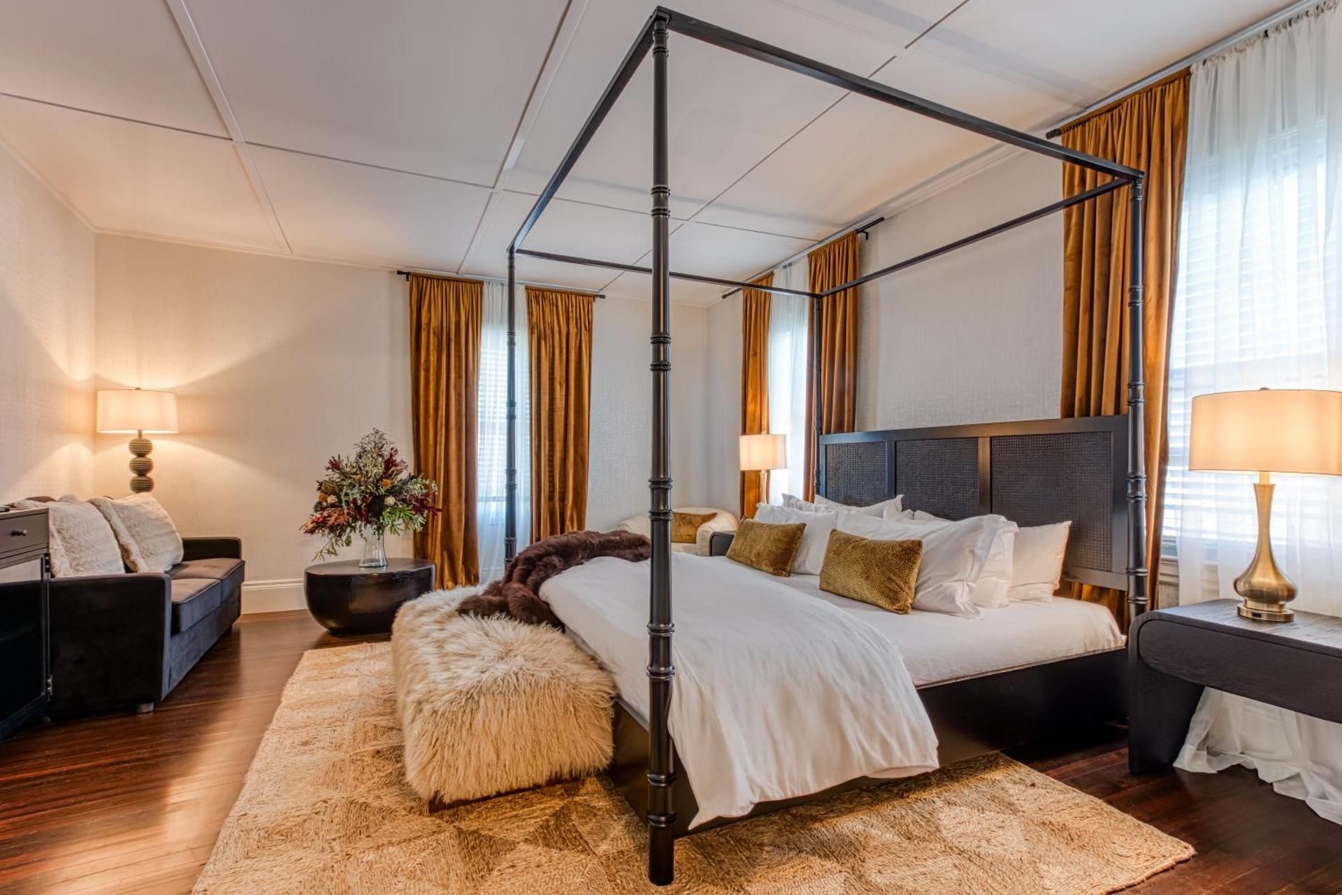Superior King Room