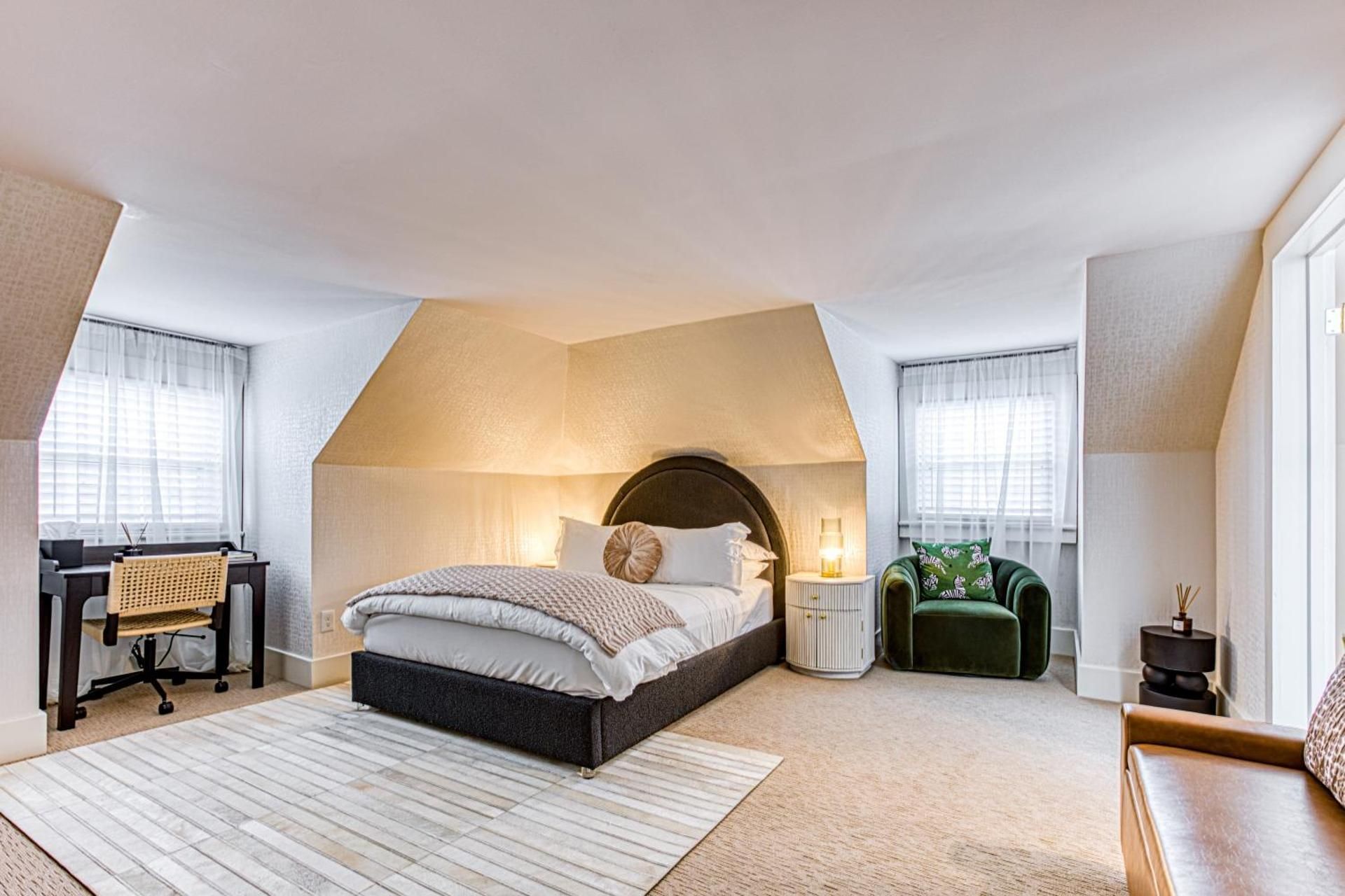 Superior Queen Room