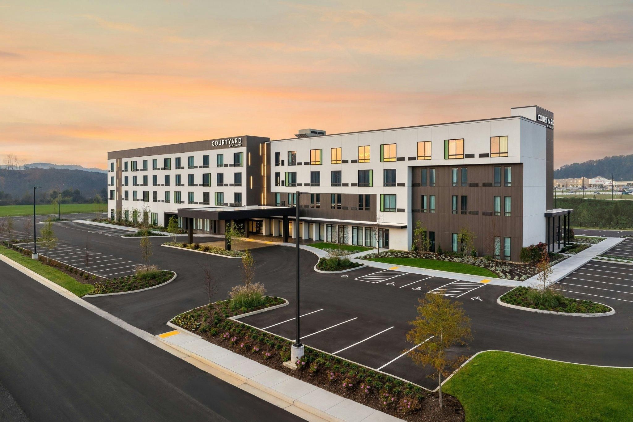 Courtyard by Marriott Kodak Sevierville