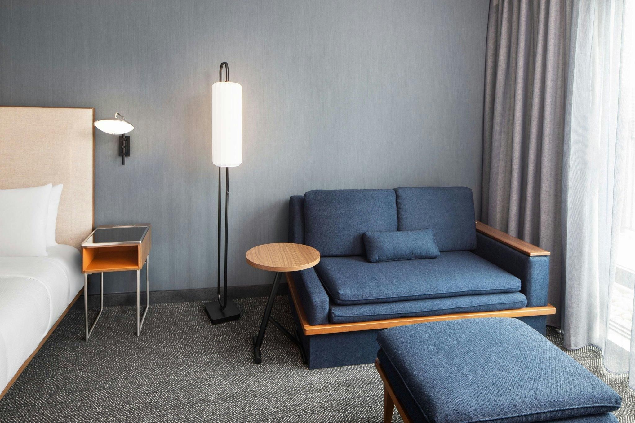 Suite, 1 King, Sofa bed