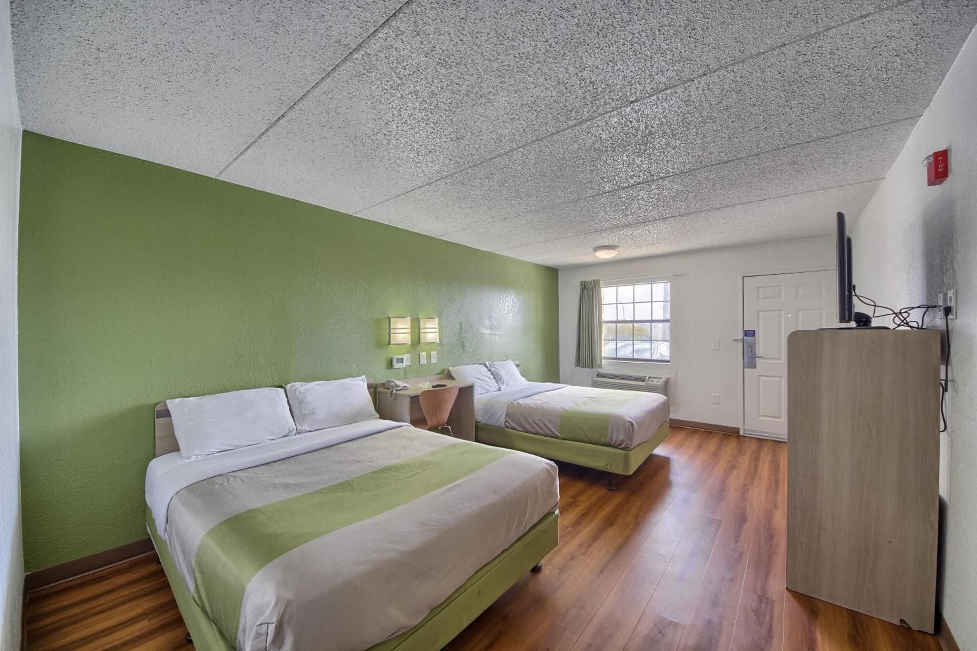 Queen Room with Two Queen Beds - Disability Access