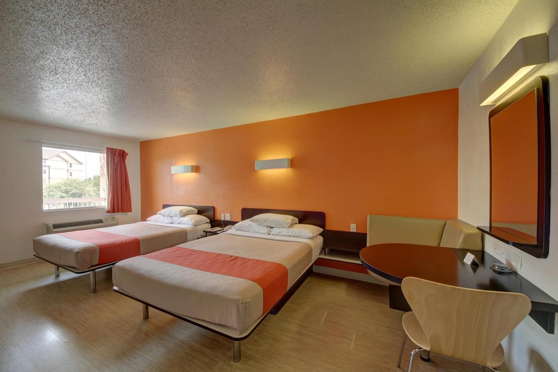 Queen Room with Two Queen Beds - Disability Access - Non-Smoking