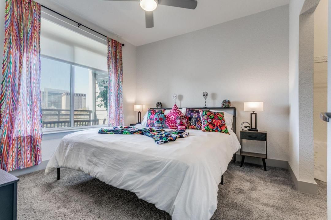 Apartment with City View