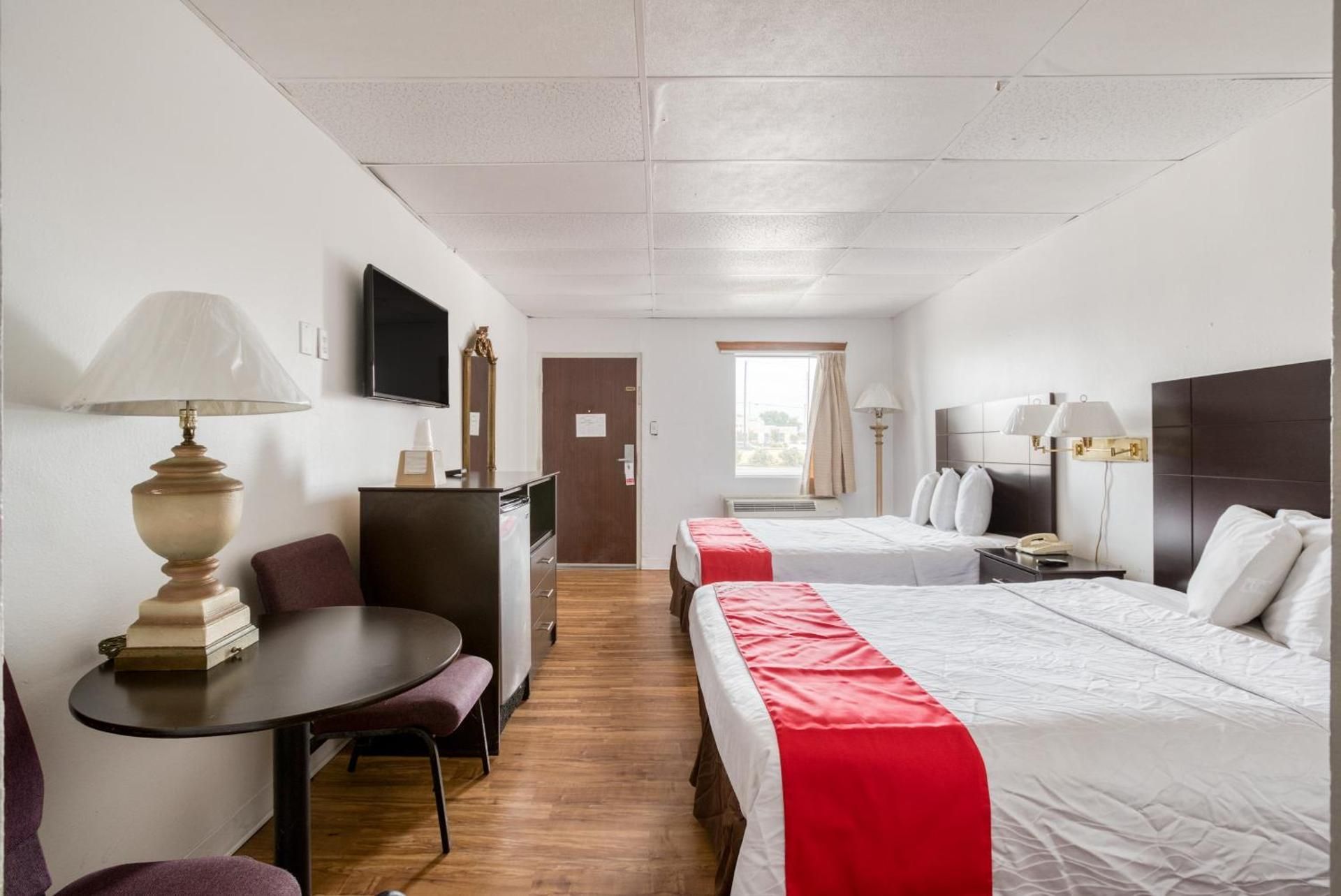 2 Queen Bed