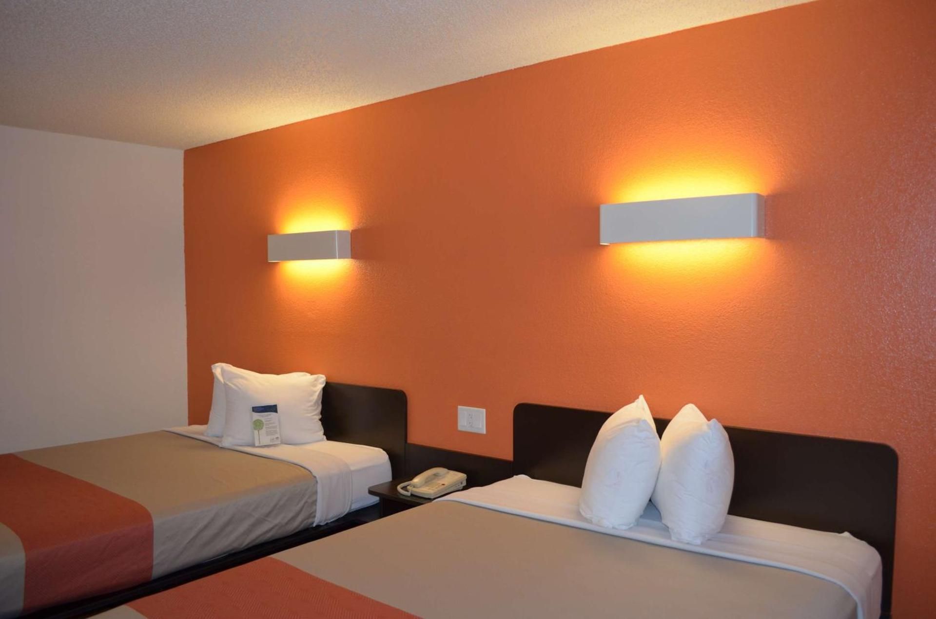 Deluxe Queen Room with Two Queen Beds - Non-Smoking