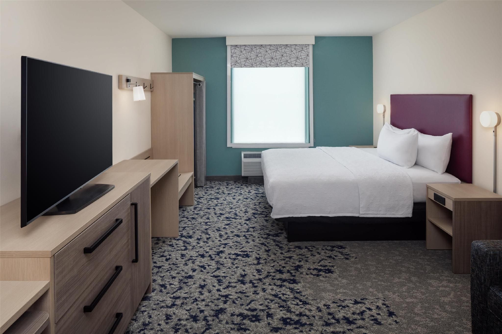 1 King Bed Studio Suite