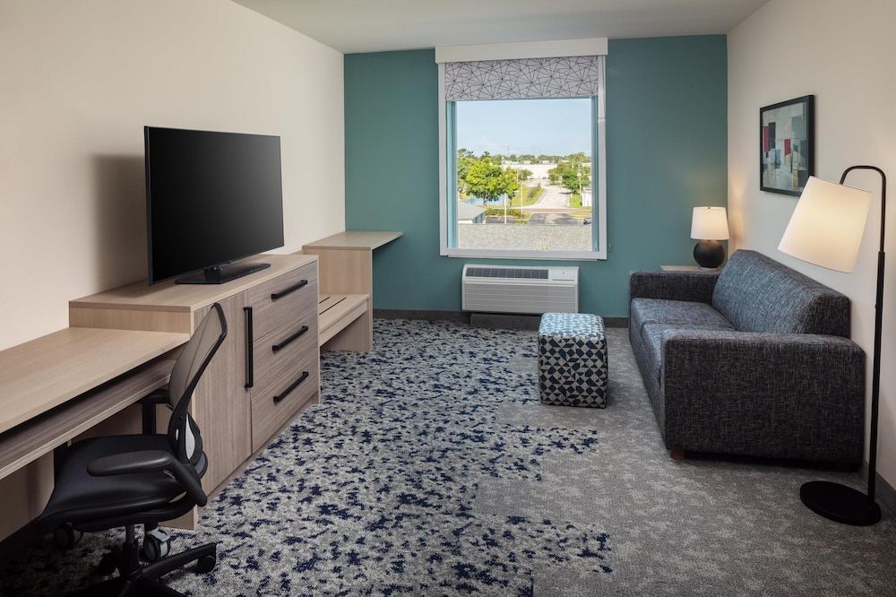 Home2 Suites By Hilton Clearwater St. Petersburg Ulmerton Rd Suite, 1 King Bed (Hearing) 4