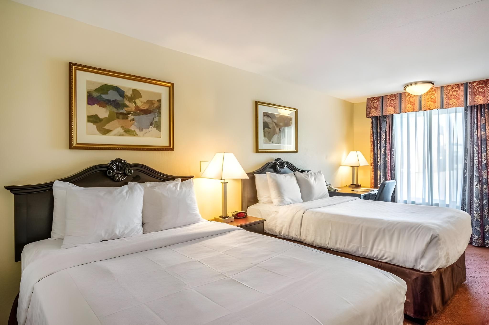 2 Double Beds, Nonsmoking, Accessible