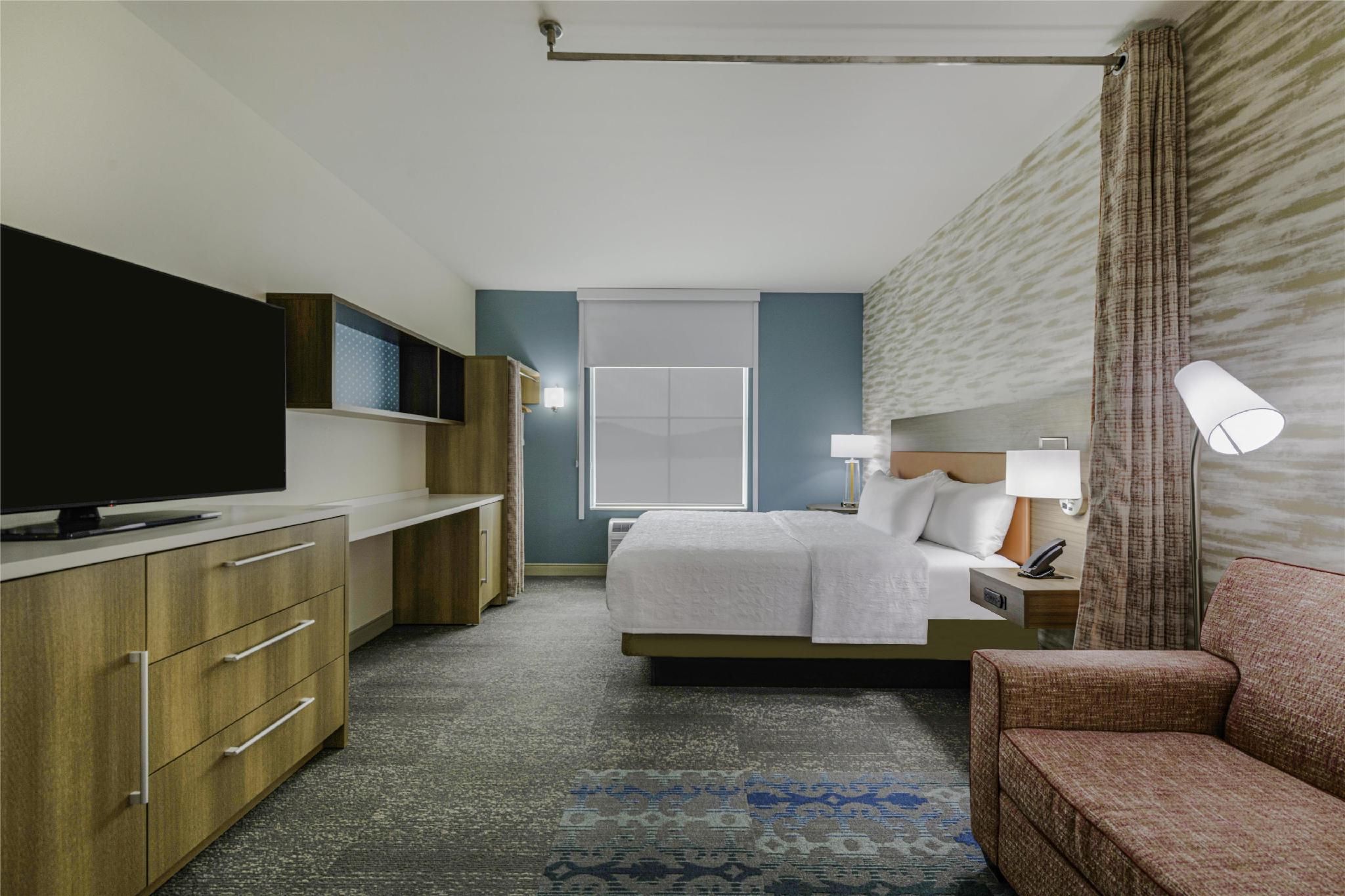 Home2 Suites by Hilton Guntersville 1 King Bed Studio Suite