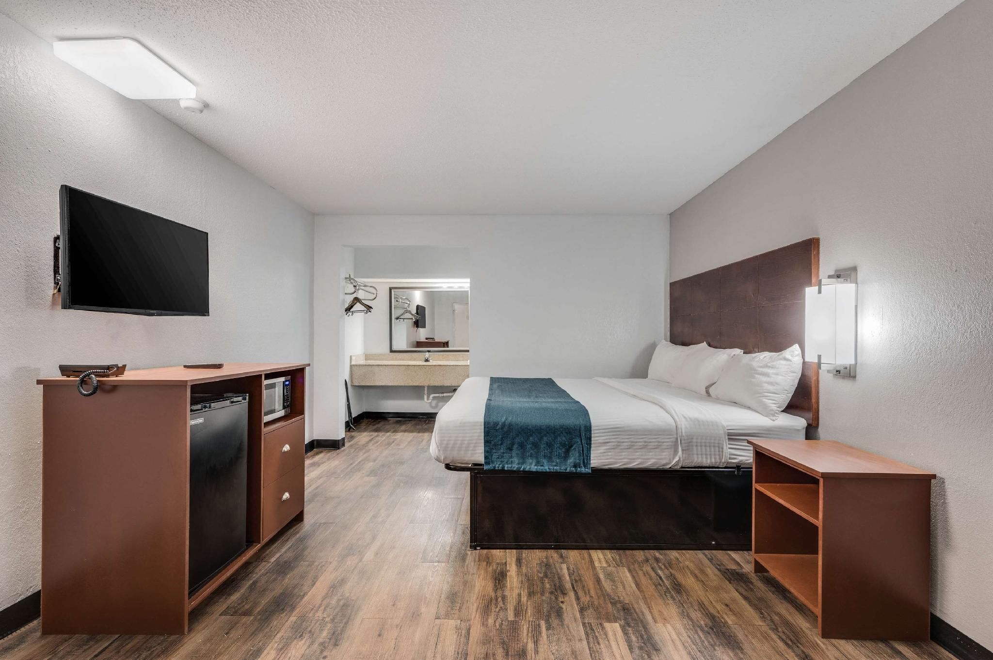 Deluxe King Room - Smoking