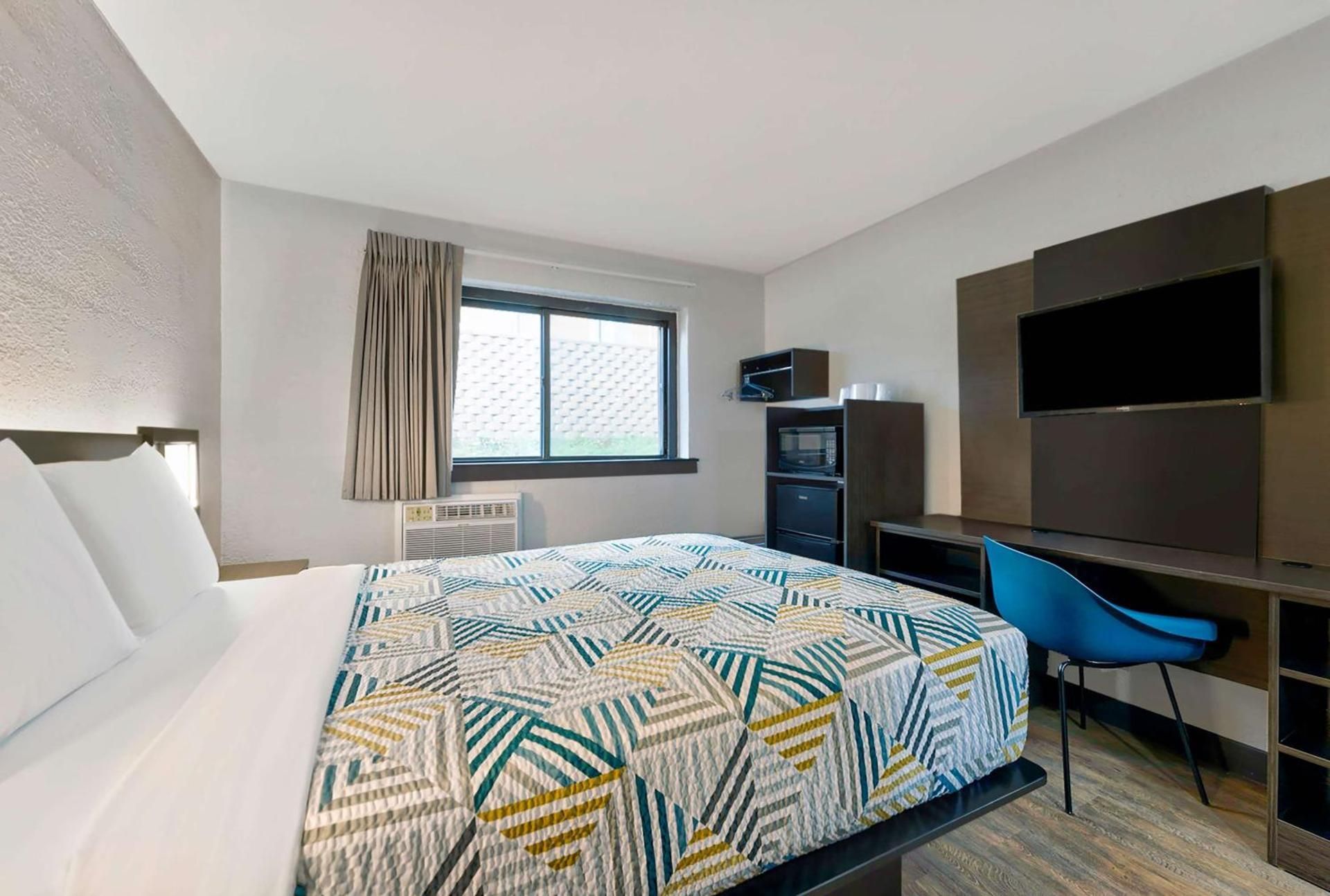 Double Room - Non-Smoking