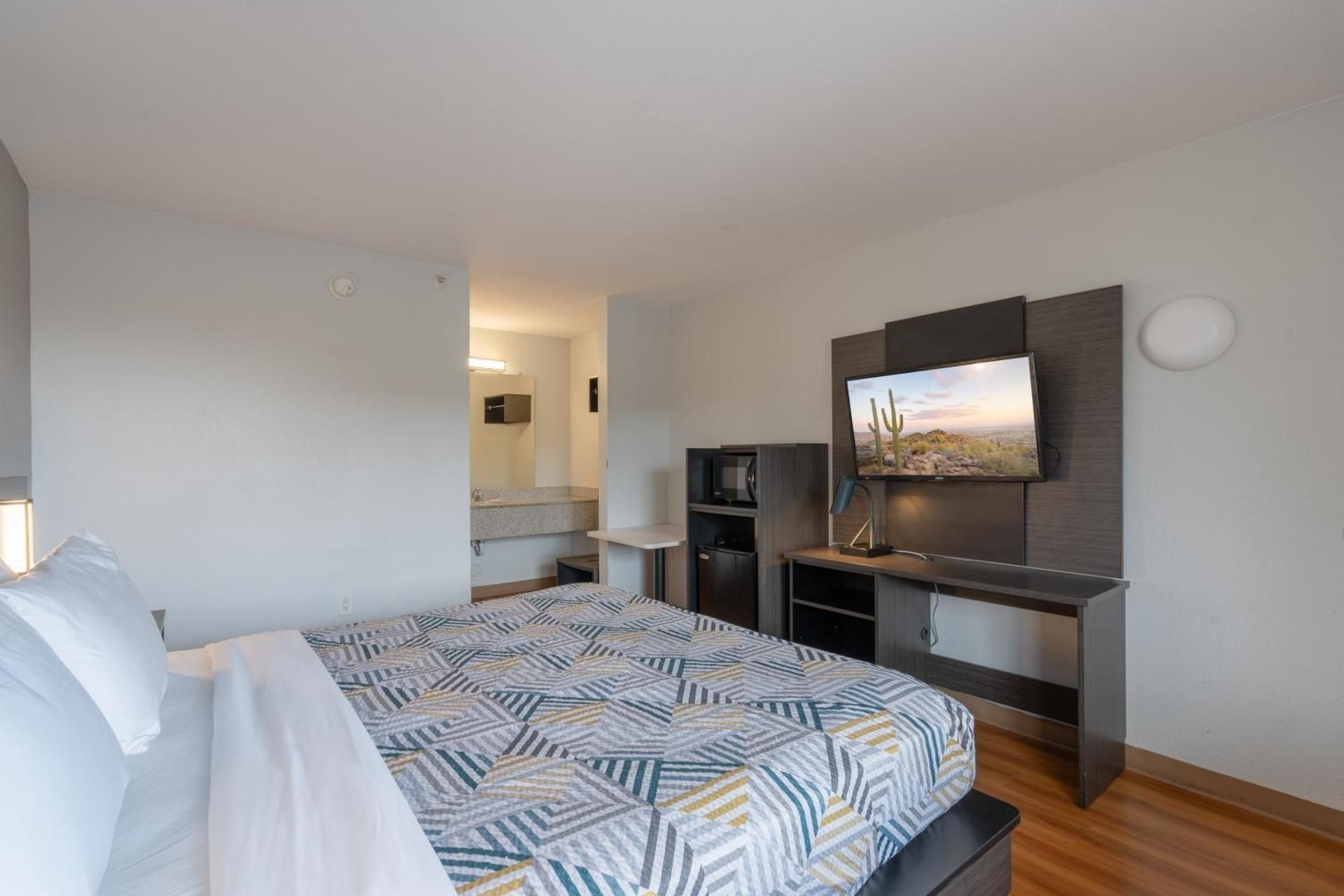 Superior Queen Room