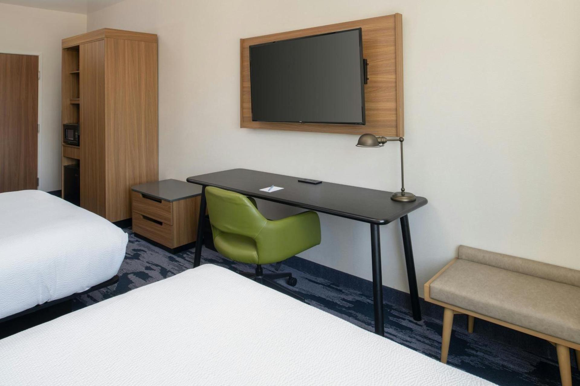 Queen Room with Two Queen Beds - Accessible/Non-Smoking