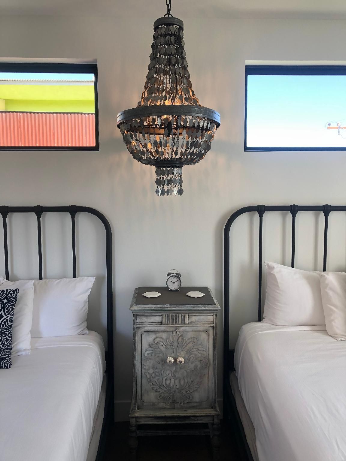 Bespoke Inn Scottsdale superior-gio & maria-quad room-ensuite with shower-terrace 2