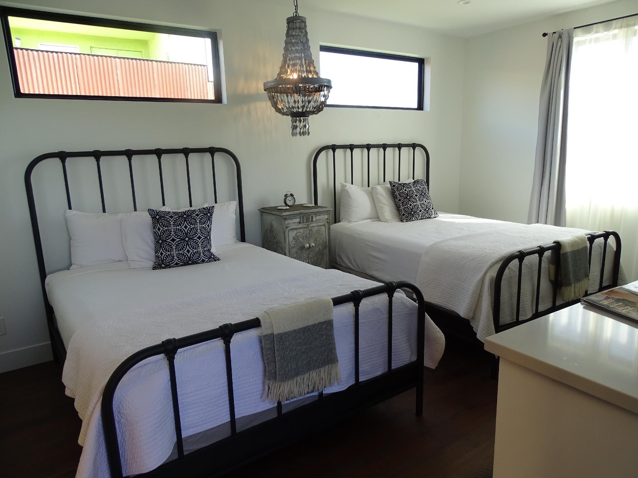 Bespoke Inn Scottsdale superior-gio & maria-quad room-ensuite with shower-terrace