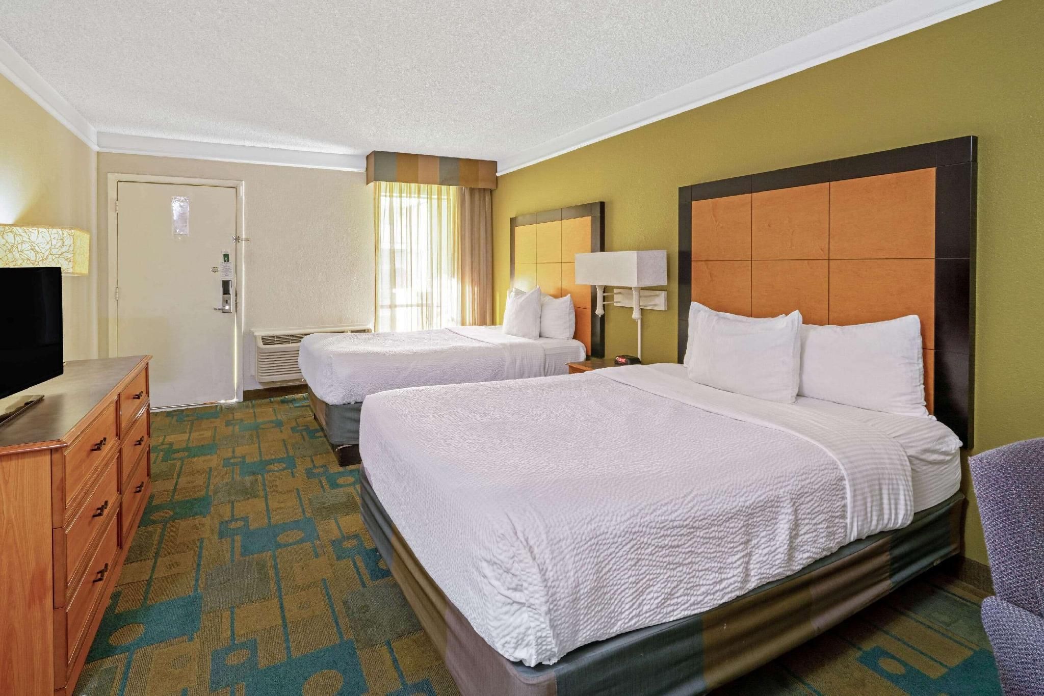 2 Double Beds, Non-Smoking