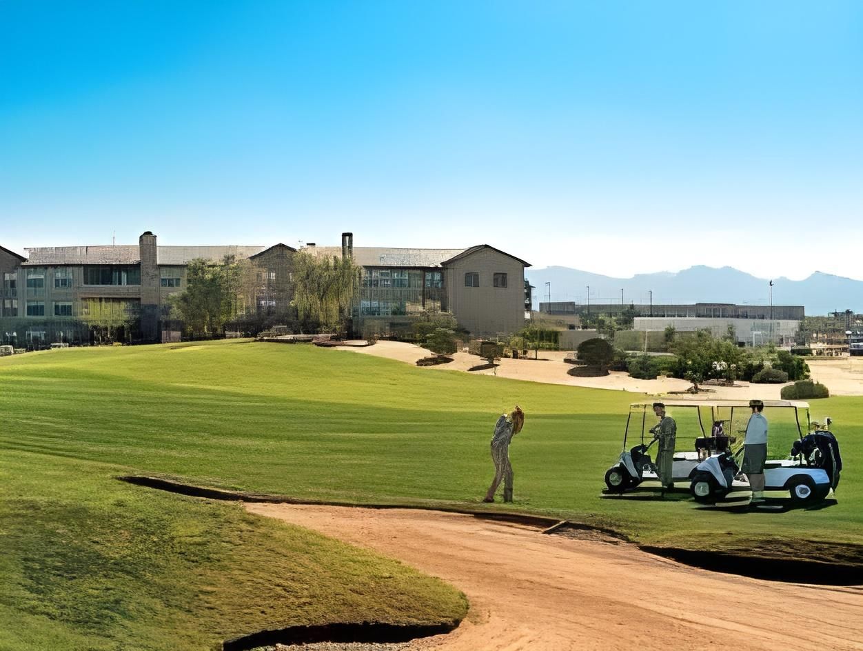 golf course [on-site]