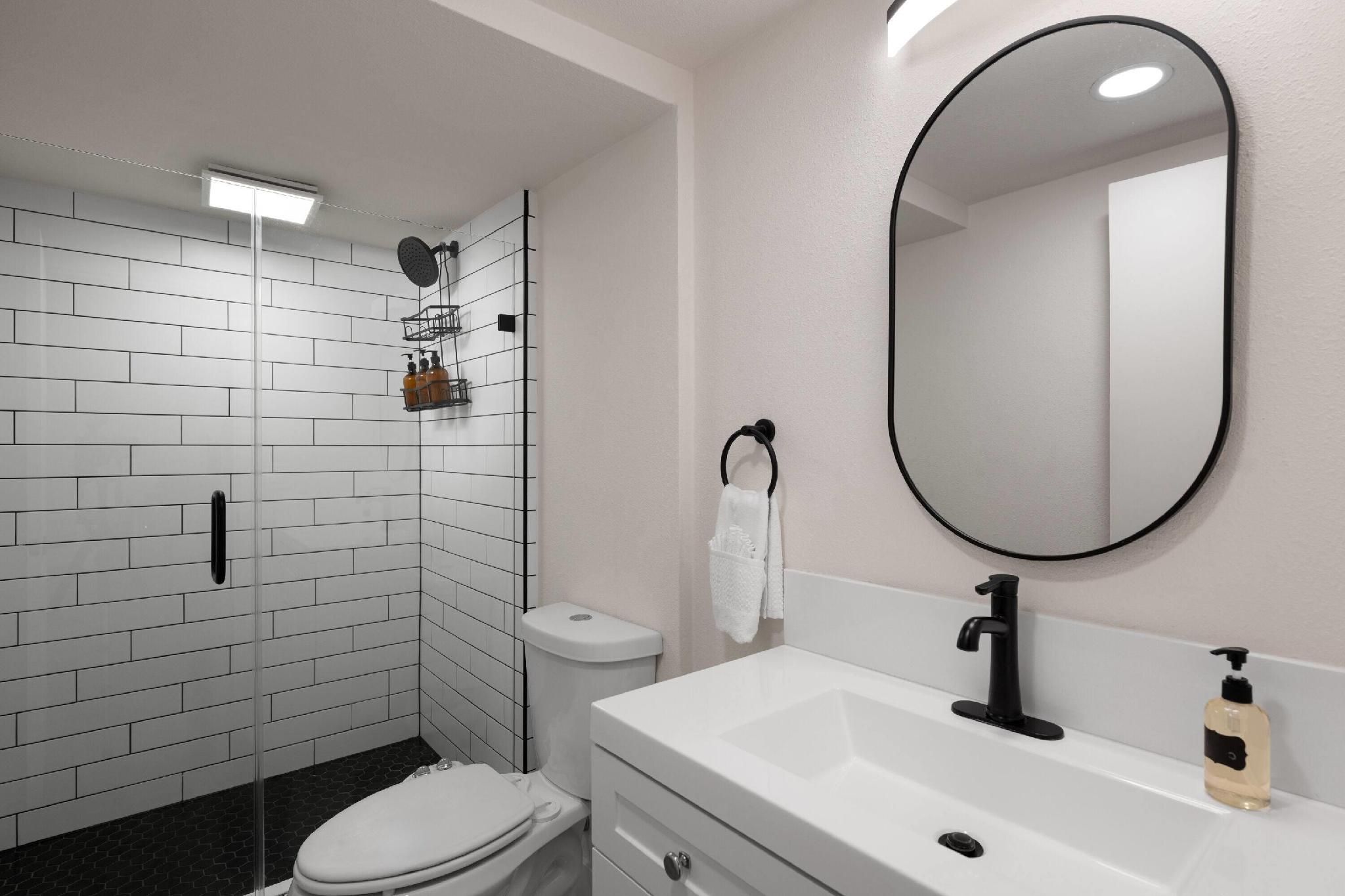 1 Queen Bed, Non-Smoking