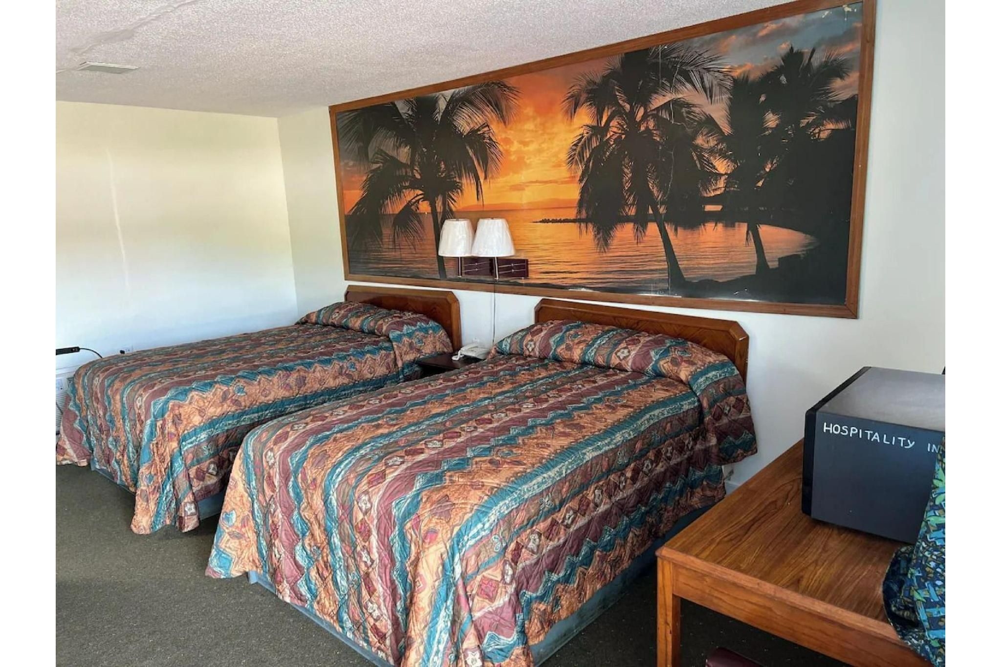 2 Full Beds Non-Smoking