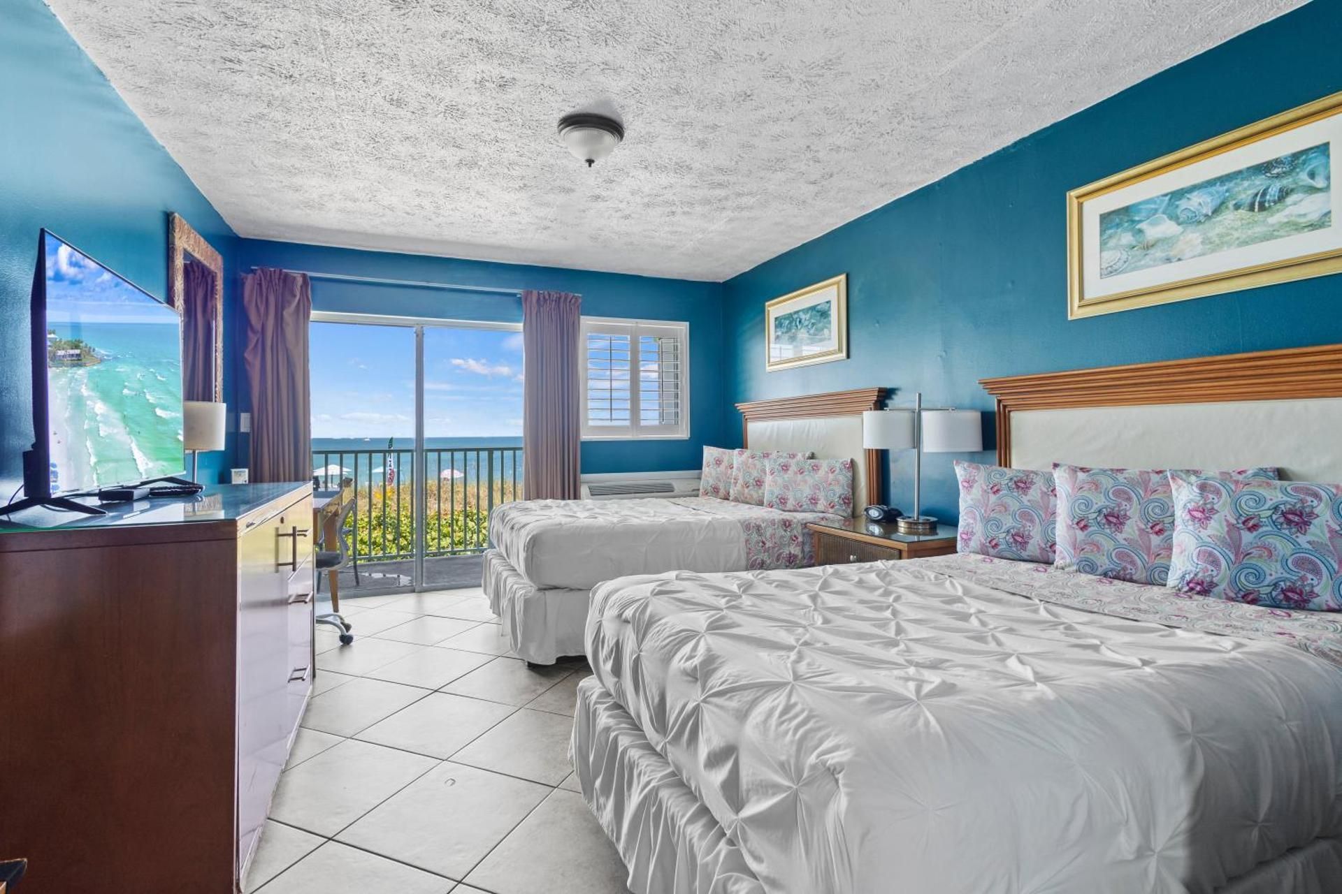 Standard Double Suite