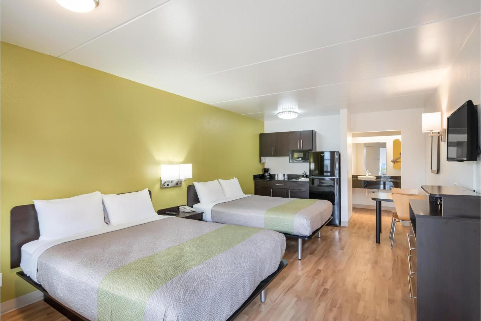 Premium Quadruple Room - Non-Smoking