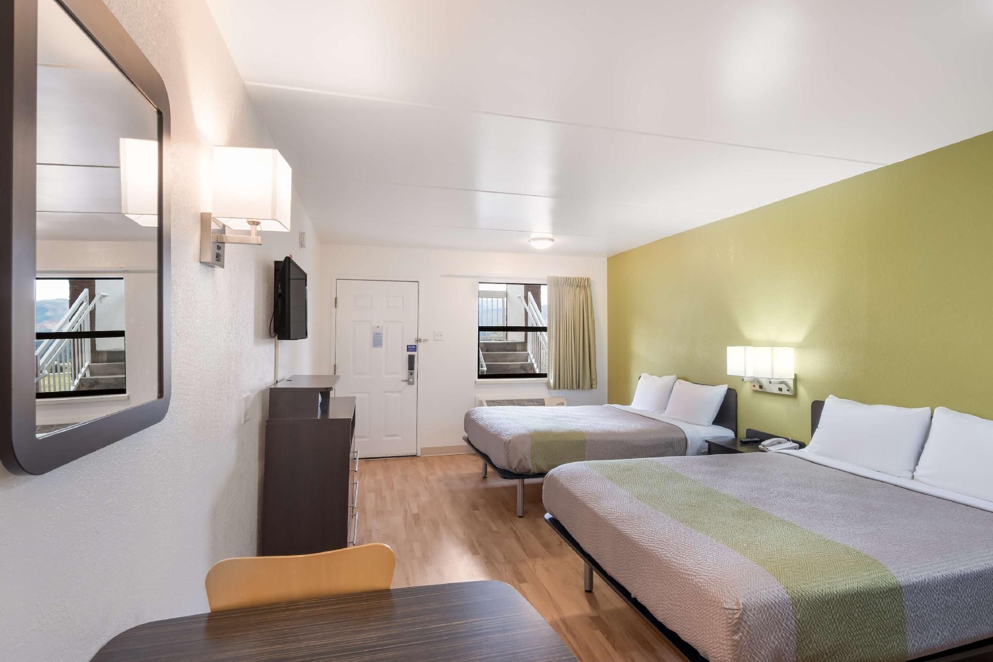 2 Queen Beds | Non-Smoking, Kitchen