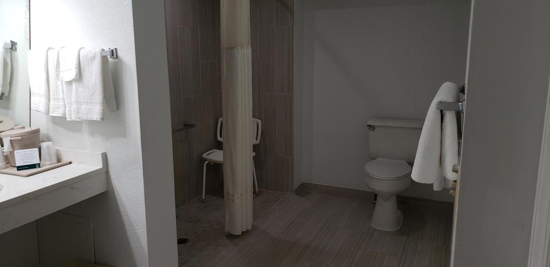 Double Room with Two Double Beds - Accessible/Non-Smoking