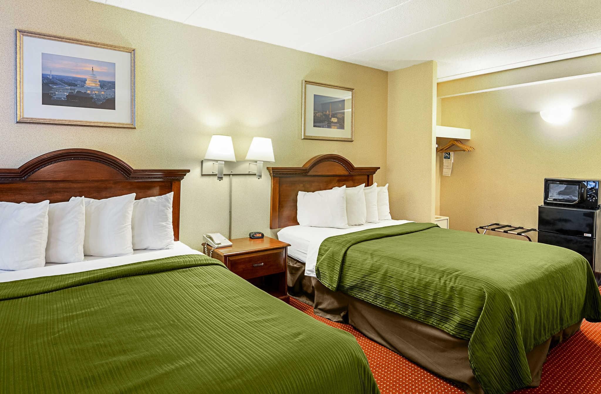 Queen Room with Two Queen Beds - Non-Smoking