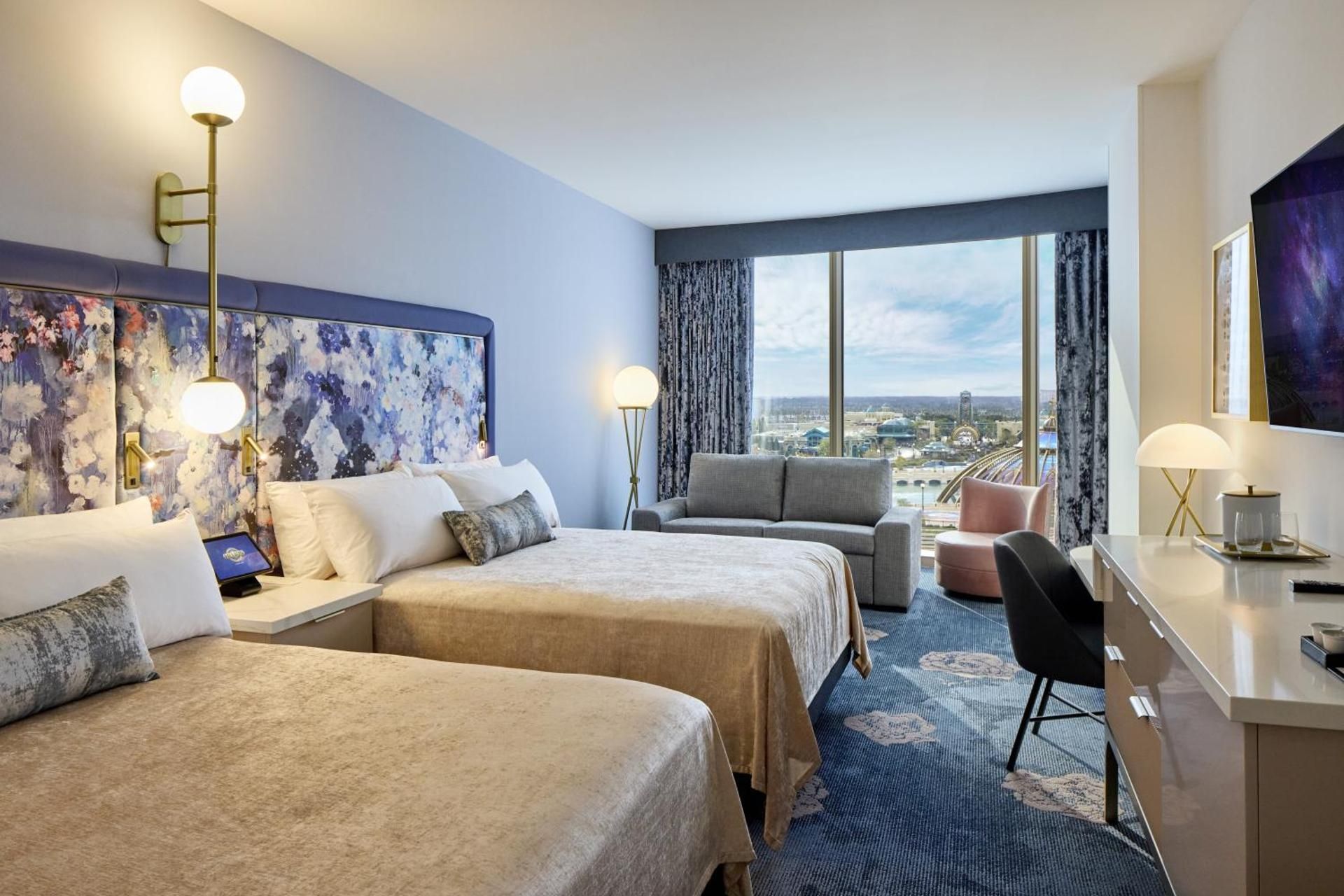 Park View Deluxe Hearing Accessible 2 Queen Beds (Dedicated Entrance to Epic Universe**)