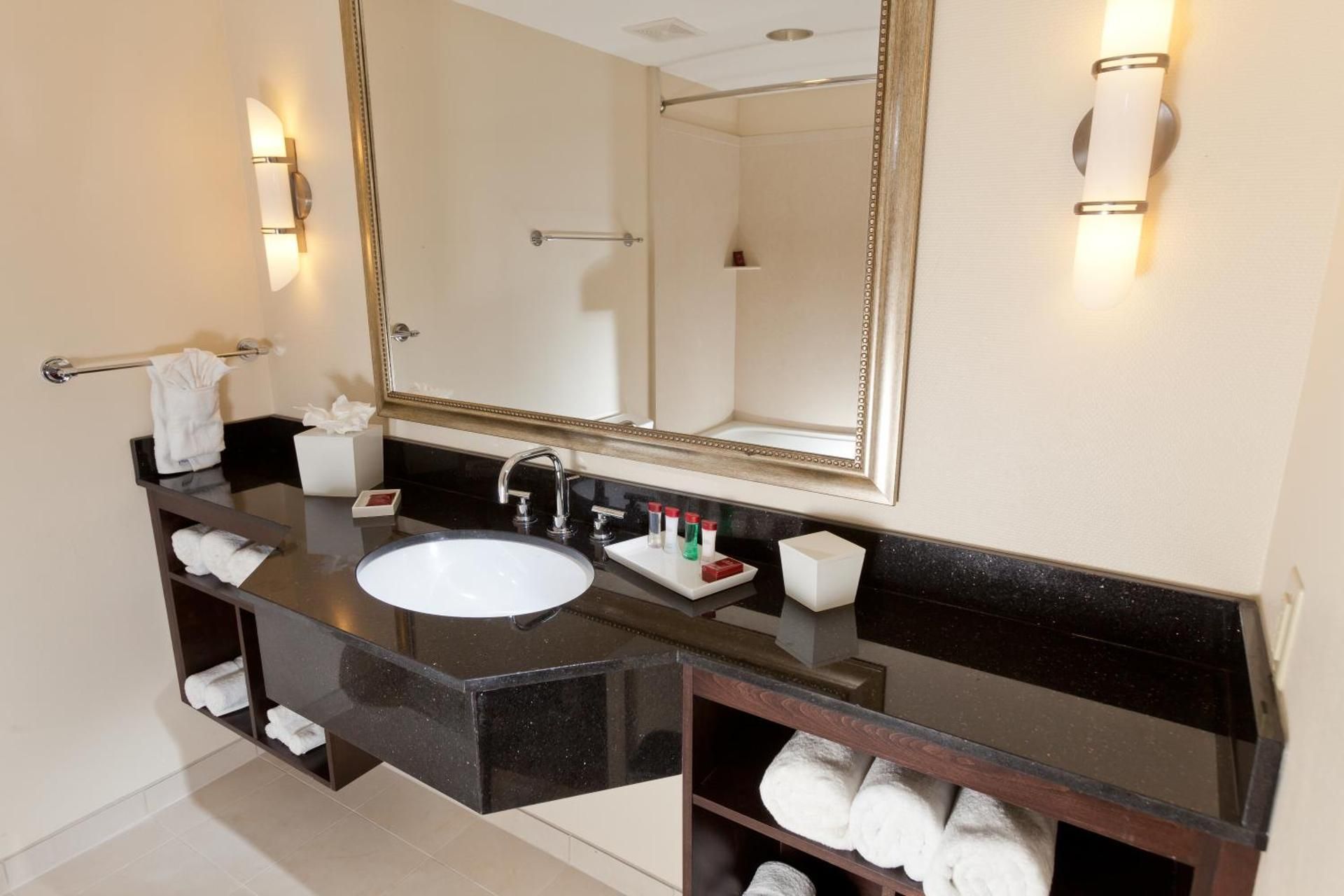 Luxury Two-Bedroom Suite with City View (No Resort Fee)