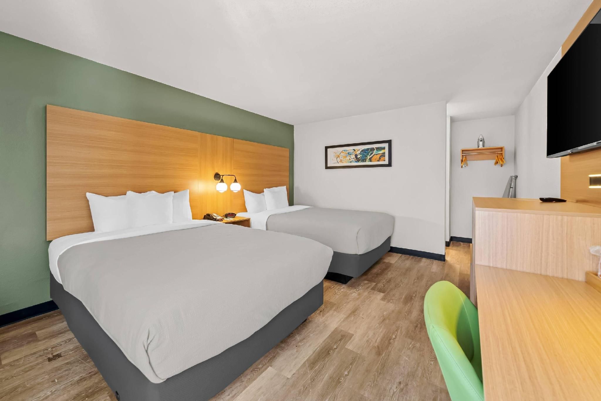 2 Queen Beds, Nonsmoking