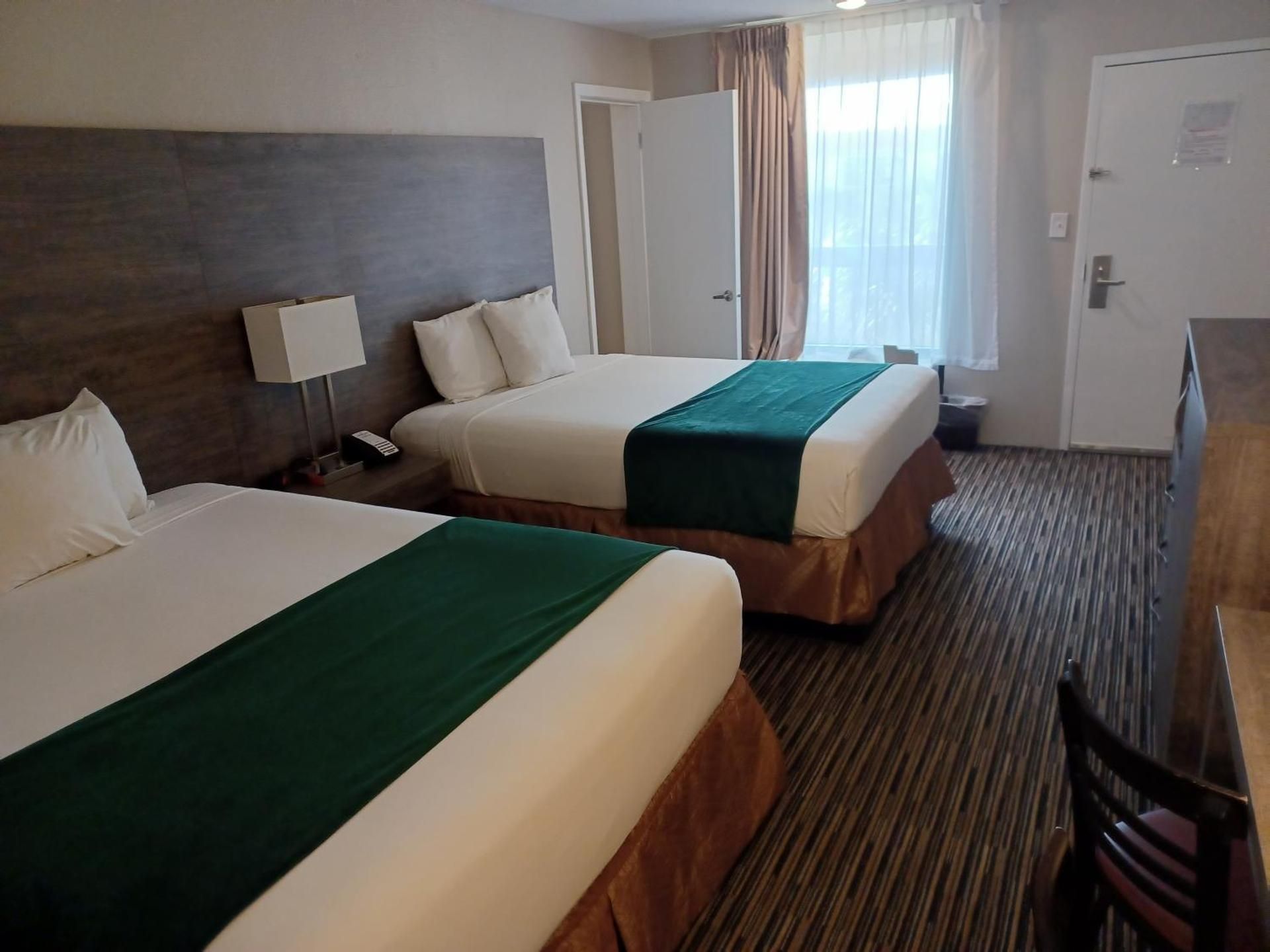 Queen Room with Two Queen Beds with Pool View