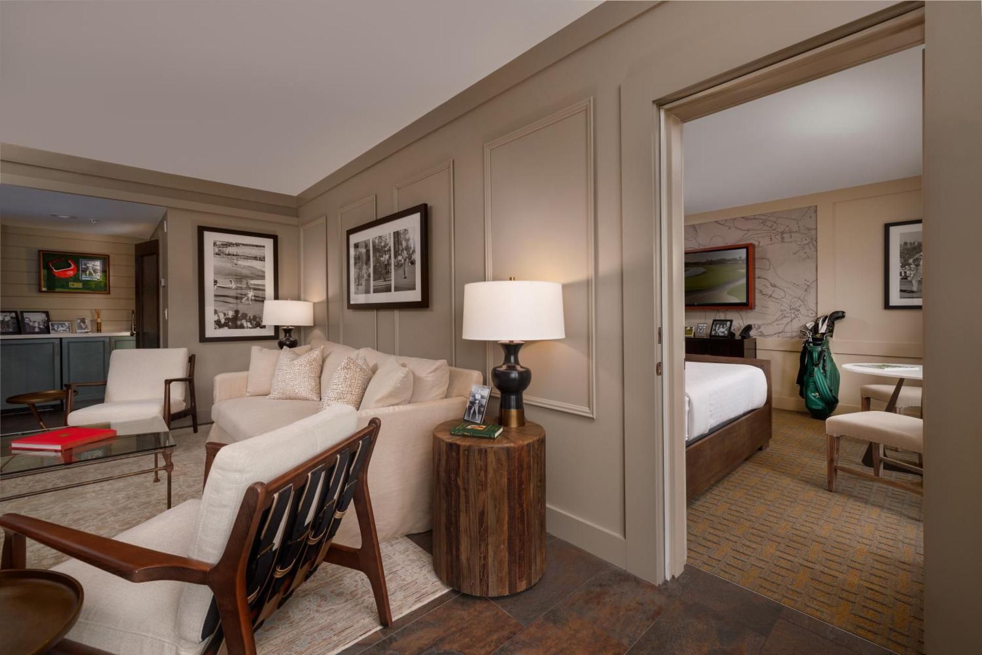 King Junior Suite (Garden View)
