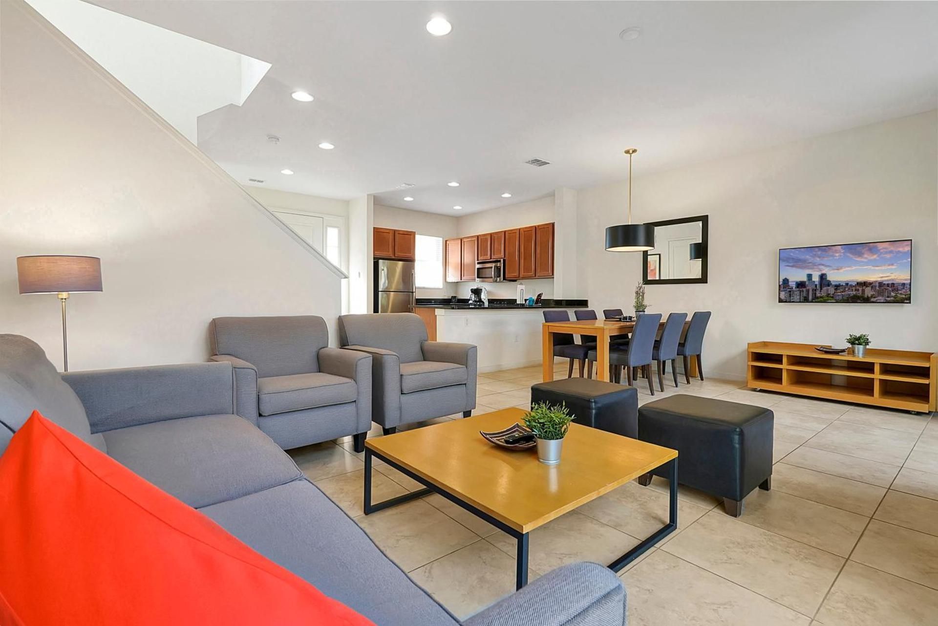 shared lounge/tv area