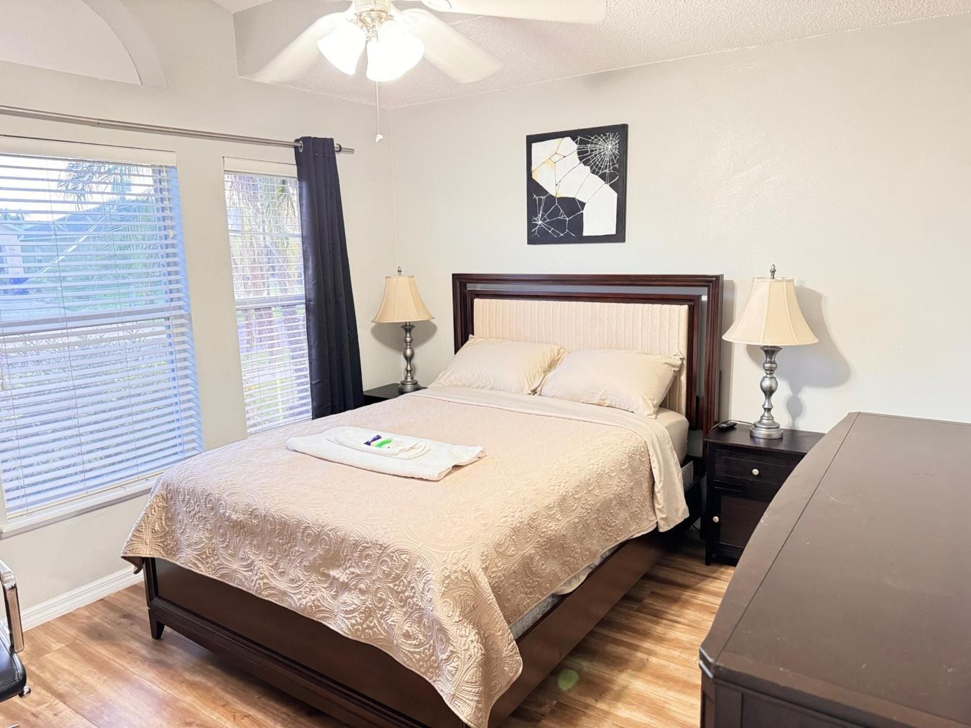 Queen Room