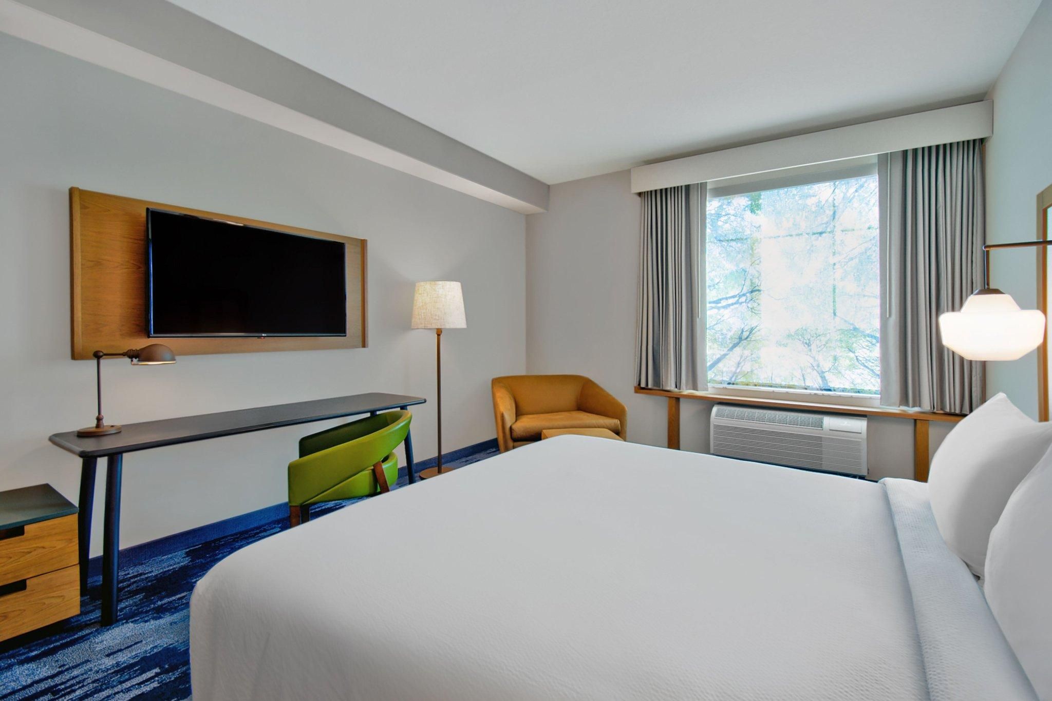 Guest Room, 1 King