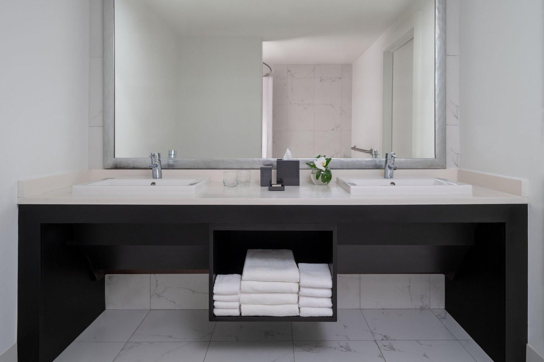 Presidential Suite, 1 Bedroom Suite, 1 King, Sofa Bed, Resort View